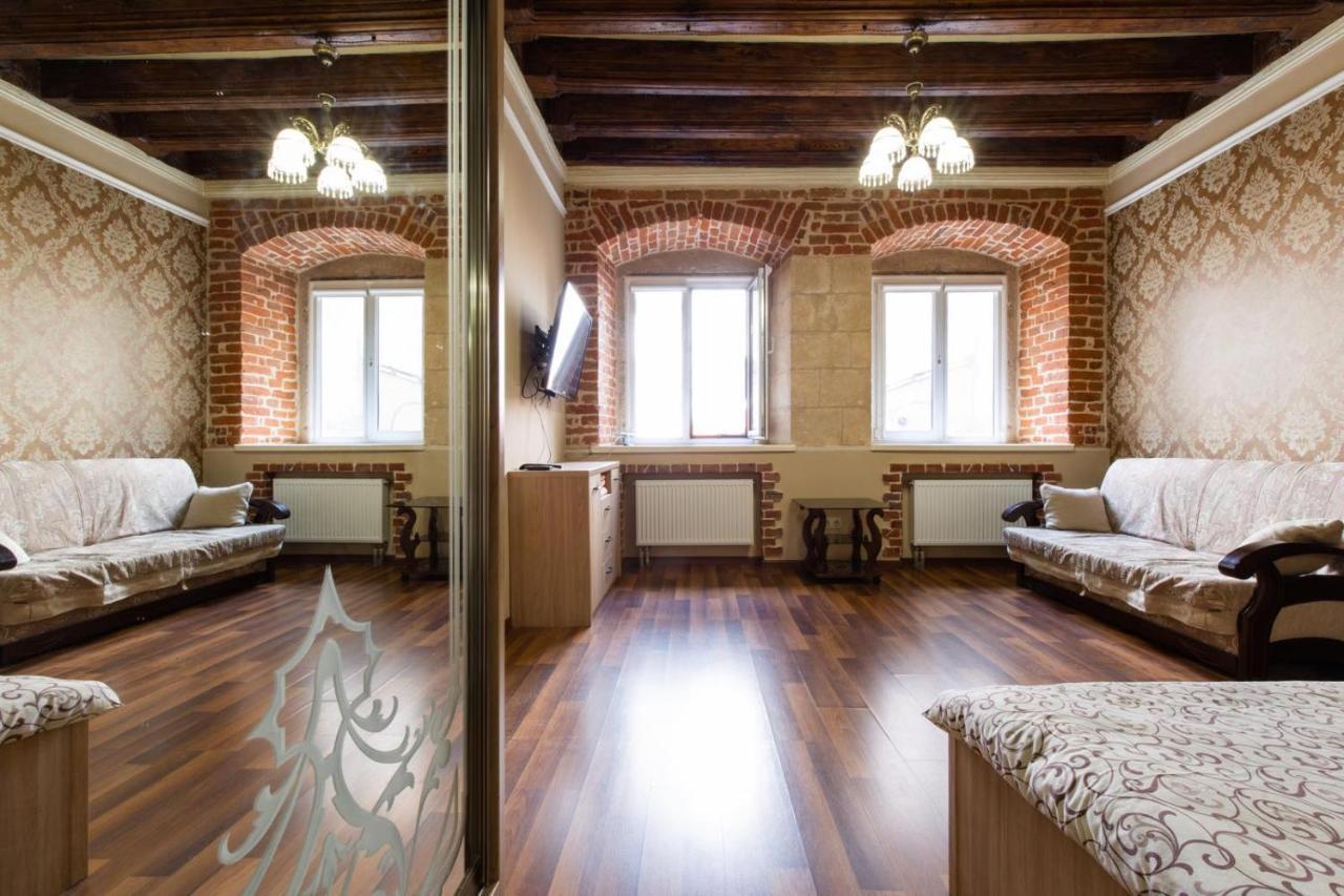 Spirit Of Old Lviv Apartment Main Square المظهر الخارجي الصورة